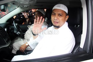 Ratusan Anggota Geng Motor ini Tobat dan Zikir Bareng Arifin Ilham