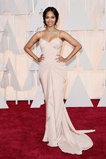 Glamor dan Menawan, Penampilan Para Bintang di Oscar 2015 (1)