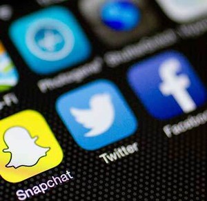 Path, Twitter, Facebook dkk Berpesta di Jakarta