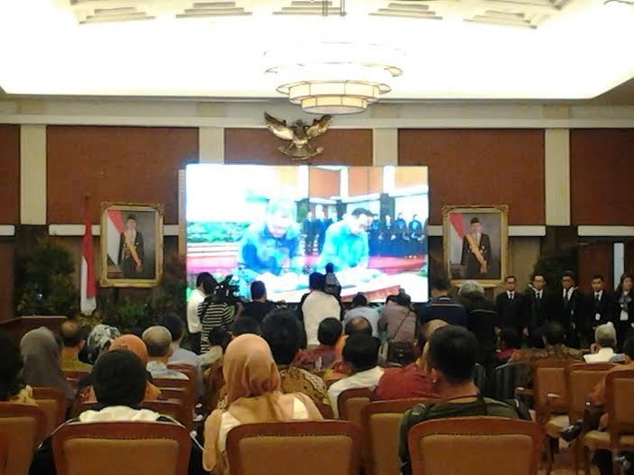 Kini, Ajukan Kredit ke Bank Cukup Pakai e-KTP