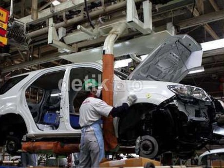 Toyota: Mobil yang Diproduksi di Indonesia Lebih Banyak dari Impor