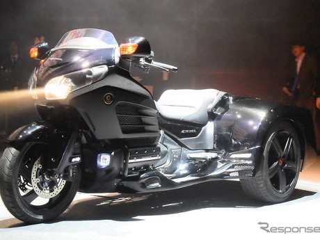 Kala Moge Honda dan Mobil Super NSX Berpadu