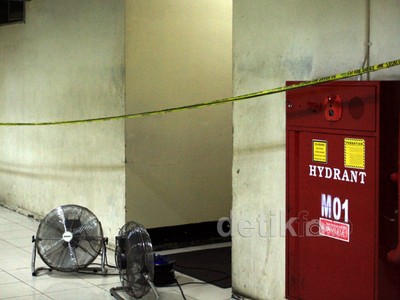 Garis Polisi Dipasang Toilet ITC Depok
