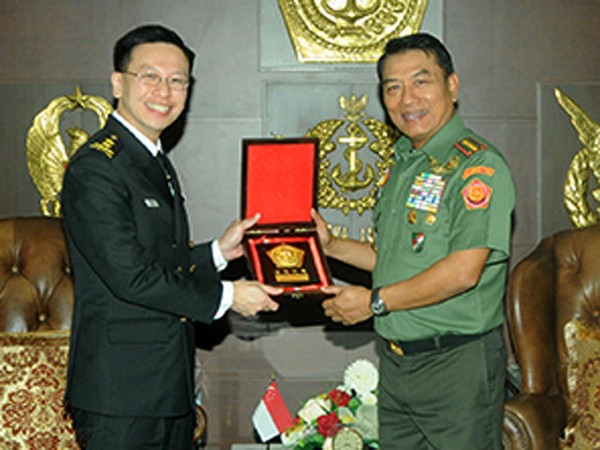 Panglima TNI Terima KSAL Singapura