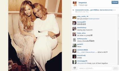 Sexy Moms! Belum Ada Sehari, Foto J.Lo dan Beyonce Ini Dapat 1 Juta Likes