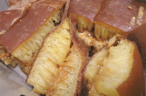 Ngemil Martabak dengan Olesan Nutella dan Ovomaltine