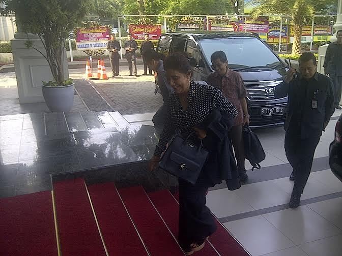 Ini Oleh-oleh Menteri Susi Setelah Pulang dari Australia
