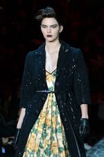 Kendall Jenner Makin Eksis di New York Fashion Week