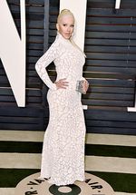 J.Lo Bikin Pria Speechless, Irina Shayk Super Hot di Pesta Oscar