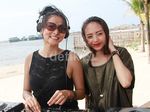 Aksi Mei Chan Nge-DJ di Tepi Pantai