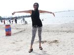 Aksi Mei Chan Nge-DJ di Tepi Pantai