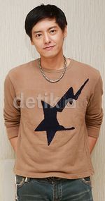 Bebas, Roger Danuarta Makin Fresh