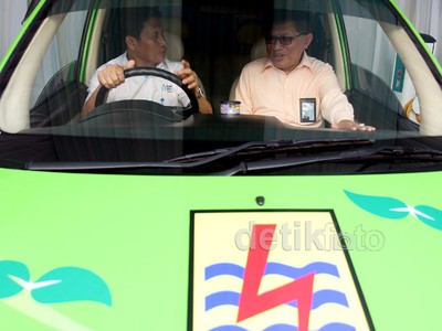 Mobil Listrik Buatan Anak Bangsa Dijajal di TMII