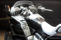 Mesinnya sama denga Goldwing yakni mesin 1.832 cc in-line V6 yang menghasilkan tenaga sampai 118 ps dan torsi maksimum 167 Nm. Pool/dok Response.