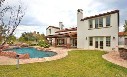 Mengintip Rumah Baru Kylie Jenner Seharga Rp 34 M Mengintip Rumah Baru Kylie Jenner Seharga Rp 34 M