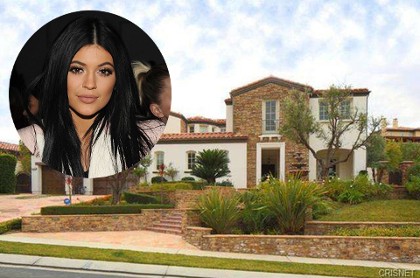 Mengintip Rumah Baru Kylie Jenner Seharga Rp 34 M