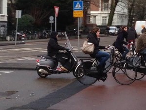 Ini Dia Cara Murah & Praktis Keliling Amsterdam