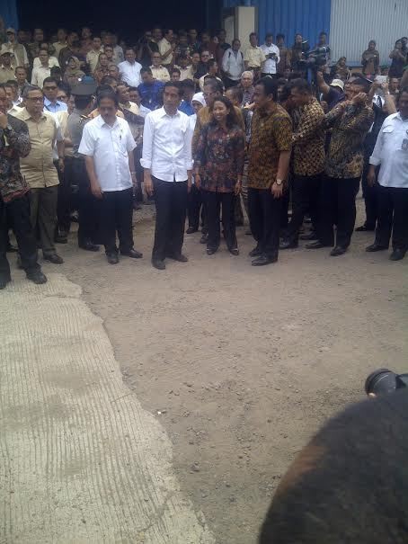 Jokowi: Harga Beras Naik Tak Wajar, Tapi Jangan Impor
