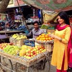 Berpose di Taj Mahal, Farah Quinn Cantik Bak Artis Bollywood
