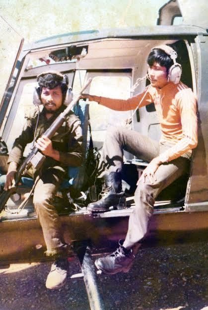 Saat Tatang Sniper Muda, Berkamuflase Menenteng Senjata dan Berbahaya