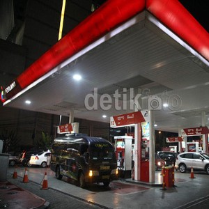 Bisakah BBM Pertamina Murah Seperti Singapura dan Malaysia?