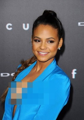 Kenakan Blazer Tanpa Bra, Christina Milian Alami Insiden Payudara