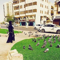 Jupe kerap mengunggah foto-fotonya saat umrah di akun Instagram-nya. (Instagram/Julia Perez)