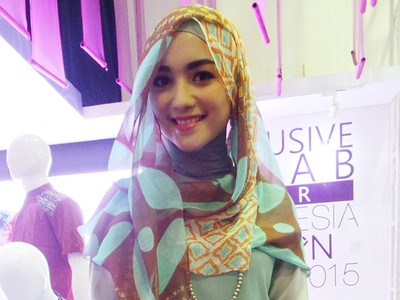 Berhijab, Citra Kirana Cantik Banget