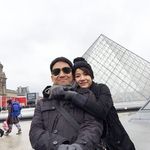 Je t'aime... Natasha Rizki Kecup Mesra Desta di Puncak Menara Eiffel