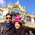 Je t'aime... Natasha Rizki Kecup Mesra Desta di Puncak Menara Eiffel