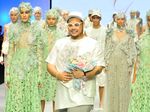Peragaan Busana Ivan Gunawan di Indonesia Fashion Week
