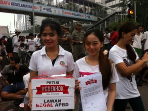 Gue Ahok, Lawan Begal APBD Menggema di Car Free Day Bundaran HI