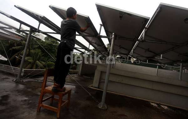 Jadi Simbol, Istana Presiden dan DPR Bakal Dipasang Solar Cell