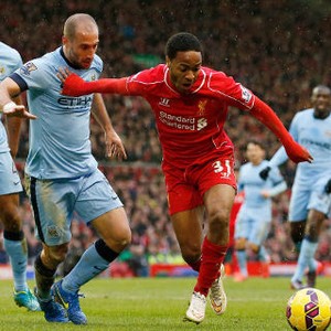 The Reds Memaksimalkan Ruang di Lini Tengah