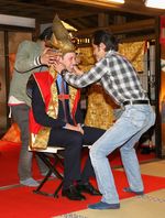 Pangeran William Kenakan Yukata dan Jubah Samurai di Jepang