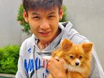 Fendy Chow dan Anjing Pomerania Kesayangannya