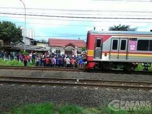 Seorang Lelaki Tewas Tertabrak Kereta di Patal Senayan