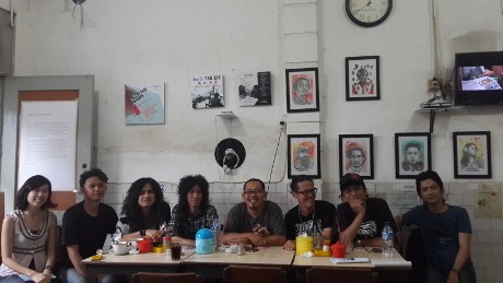 Enam Seniman Pameran di Kedai Kopi Tak Kie