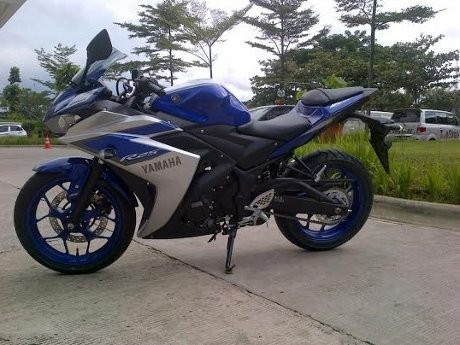 Yamaha Pertimbangkan Warna Lain untuk R25 ABS