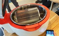 Air fryer yang digunakan untuk roasting kopi yang dapat Anda lakukan di rumah.
