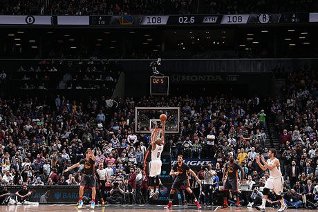 Berkat Tembakan Dua Angka di Detik Akhir, Nets Taklukkan Warriors