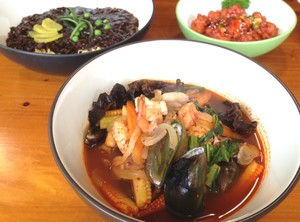 Jjang Korean Noodle & Grill: Slruup! Gurih Enak Jajangmyeon, Mie Bersaus Hitam Khas Korea