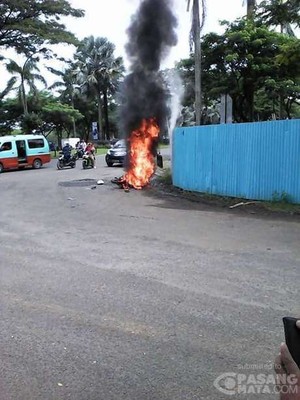 Begal yang Motornya Dibakar Warga di Citra Raya Dibawa ke Polres