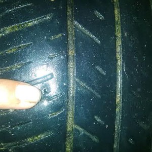 Penampakan Ban Mobil yang Dilubangi Pembegal di Tangerang