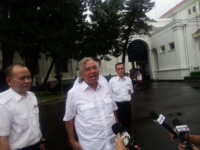 Temui Jokowi, Panda Nababan Mau Bikin Penerbangan Perintis di Papua