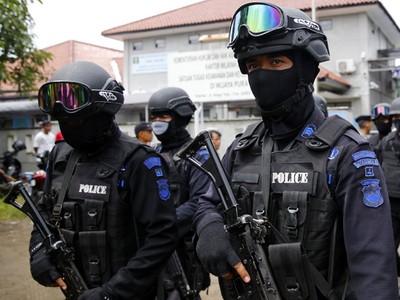 Duo Bali Nine Dipindahkan dengan Pengawalan Ketat