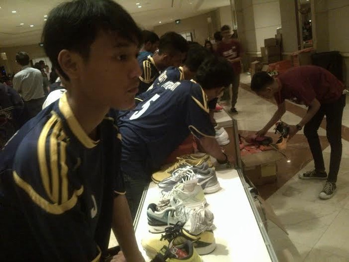 Di Bazaar Ini, Sepatu Bola Rp 2 Juta Dibanderol Rp 700.000