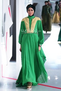 Rya Baraba Alit. Fashion Parade Moslem Wear Next Level Purity. Indonesia Fashion Week 2015 at Jakarta Convention Center. Senayan. Jakarta. [Foto: Mohammad Abduh/Wolipop]