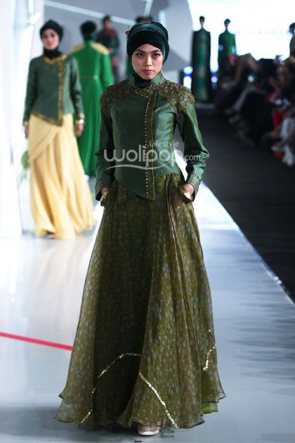 Rya Baraba Alit. Fashion Parade Moslem Wear Next Level Purity. Indonesia Fashion Week 2015 at Jakarta Convention Center. Senayan. Jakarta. [Foto: Mohammad Abduh/Wolipop]