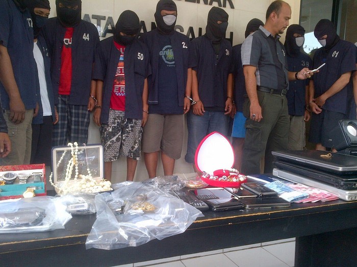Komplotan Maling Rumah Kosong di Bogor Ditangkap Saat Pesta Narkoba